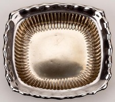 PLAT ARGENT MASSIF VERMEIL M.O. GHORAM-WHITING NEW-YORK JATTE ARGENT MASSIF 