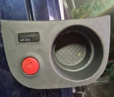 Seat Leon II 1p1 Porte gobelet bouton warning Airbag passager Off 1P1858331