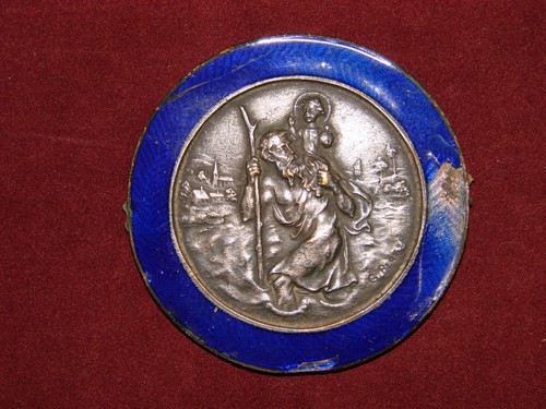 Ancien badge émaillé saint - ancien,