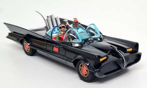 Corgi 12cm batmobile - corgi,