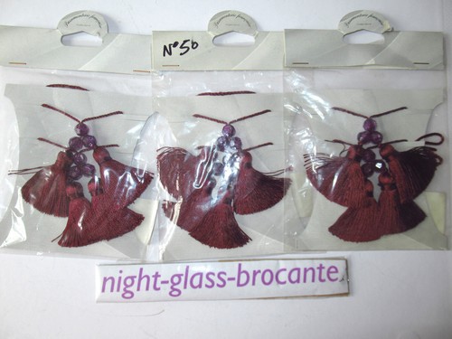 Petits pompons doubles - pompons,