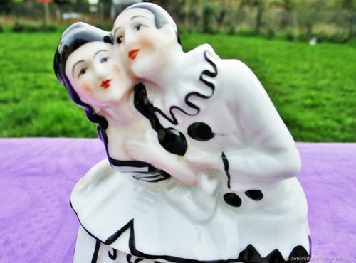 Figurine bonbonniere ancienne