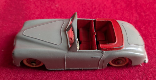 Dinky toys simca sport 24s - dinky,