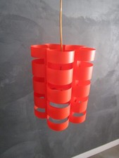 Suspension années 70' plastique rouge