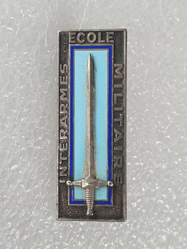 Insignia the ecole - insignia,