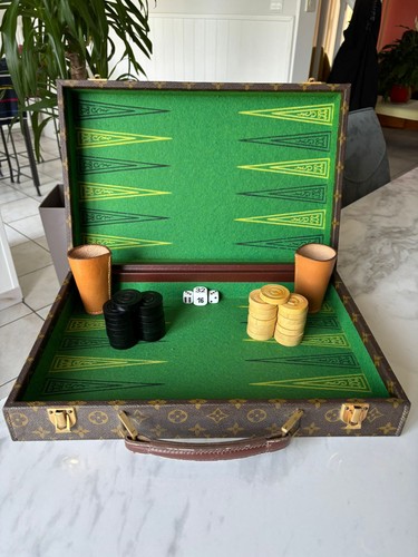 Louis vuitton monogram - louis,
