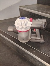 Aspirateur Dyson V7 Fonctionnel Batterie À Changer