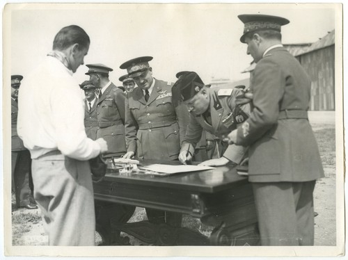 Fascisme mussolini signe - mussolini, le