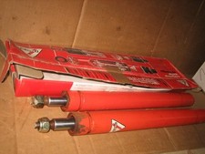 amortisseurs avant KONI 8040 1227 neuf d'époque PEUGEOT 404 à vérifié ???