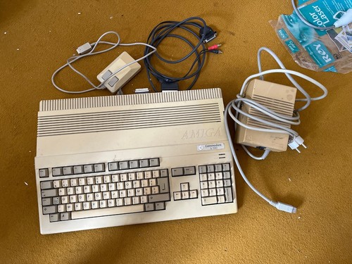 Commodore amiga 500 complet - amiga,