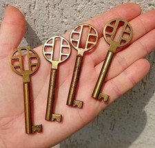 4 Clefs clés anciennes Old