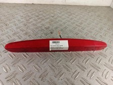 Feu arriere stop central