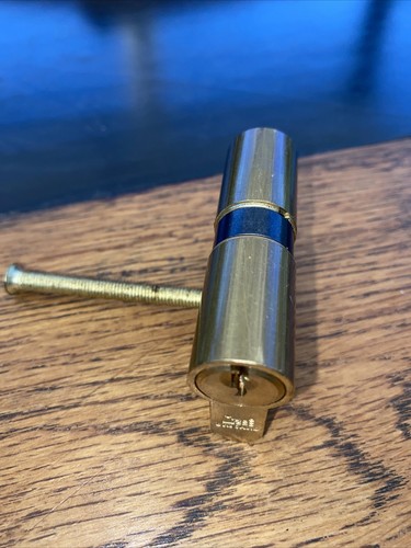 Cylindre porte réversible - de,