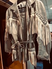 ensemble veste jupe cuir a franges dorees