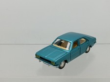 1409 - Chrysler 180 Bleu Dinky
