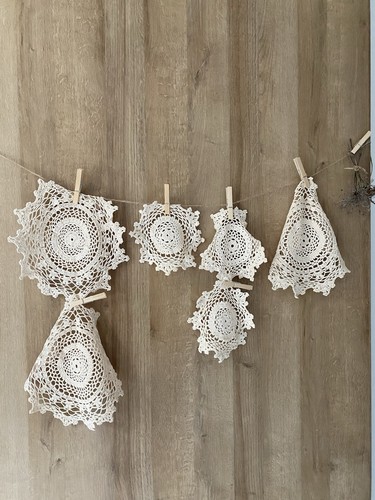 Lot napperons anciens crochet