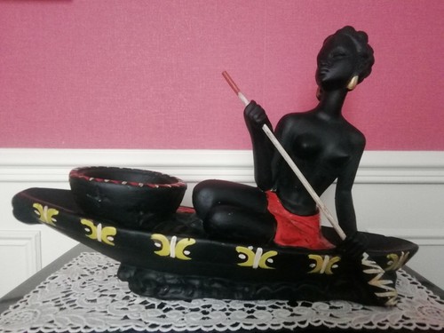 Grande pirogue plâtre art - grande, en
