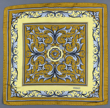 Magnifique foulard vintage  "