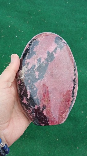 Rhodonite forme libre pierre - rhodonite,