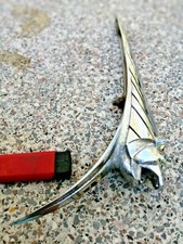 ancienne mascotte automobile