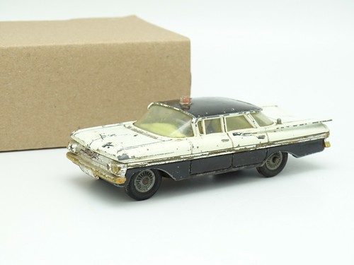 Corgi toys chevrolet - toys, 1/43