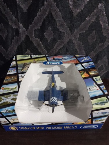 Franklin mint armour f4u - mint,