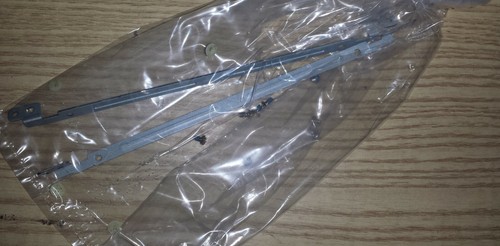 Supports moniteur pour - de,
