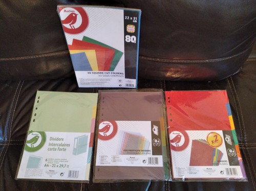 Fournitures scolaire - ,
