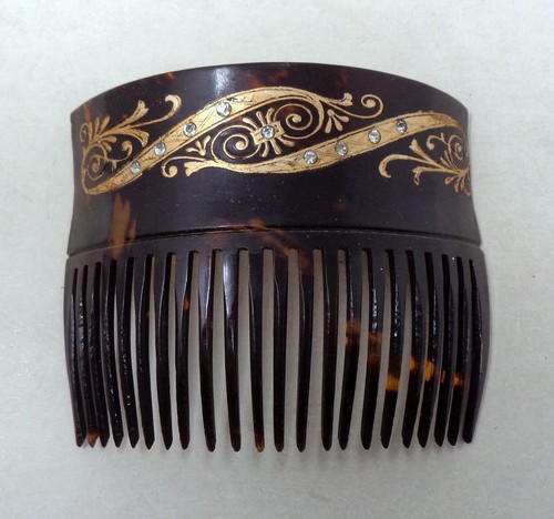 Superbe peigne cheveux - à,