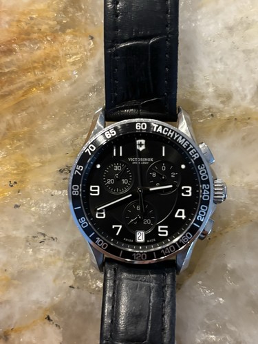 Victorinox swiss army - victorinox,