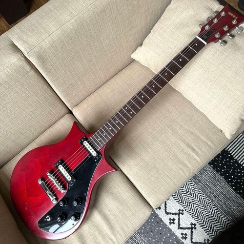 Super rare guitare - !,