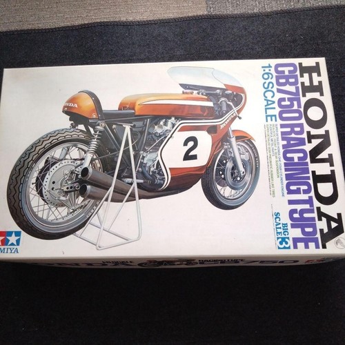 Tamiya honda cb750 racing - honda,