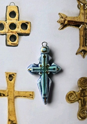 Croix chrétienne vintage