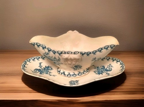 Ancienne sauciere faience - ancienne,