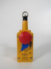 Interrupteur à câble Allen Bradley Guardmaster 440E 75m 3NF/1NO, montage Droit