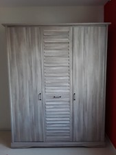 Vends armoire BUT 3 portes model RAMATUELLE 