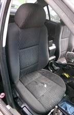 siége avant droit pour BMW