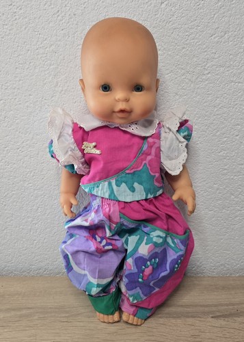 Jolie poupée plastique falca - poupée,