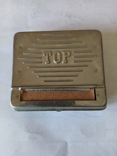 Rouleuse cigarette - à,