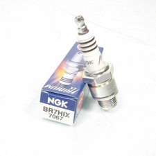 Bougie d'allumage NGK pour