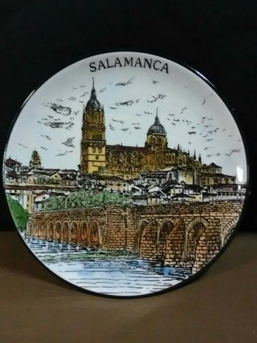 Lovely vtg spain pottery - vtg.,