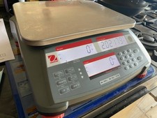 Balance de comptage professionnelle OHAUS RC31P6