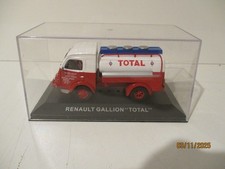 CAMION RENAULT GALION  " TOTAL "  -  IXO / ALTAYA  - 1/43ème - EN BOITE