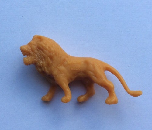 Figurine lion série - série, cirque