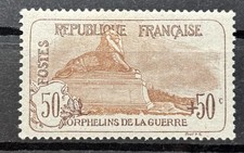 Timbre France Orphelins N°153 neuf* avec charnière centrage parfait côte 380€