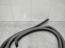 Joint de porte avant droite