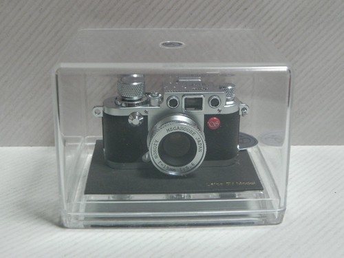 Appareil photo sharan leica - sharan,