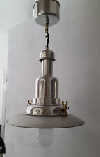 Suspension vintage esprit marin industriel.