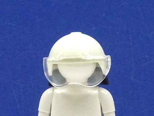 Casque avec boucliers - 1,