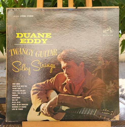 33t duane eddy twangy - duane,